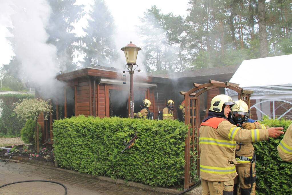 Chalet zwaar beschadigd door brand