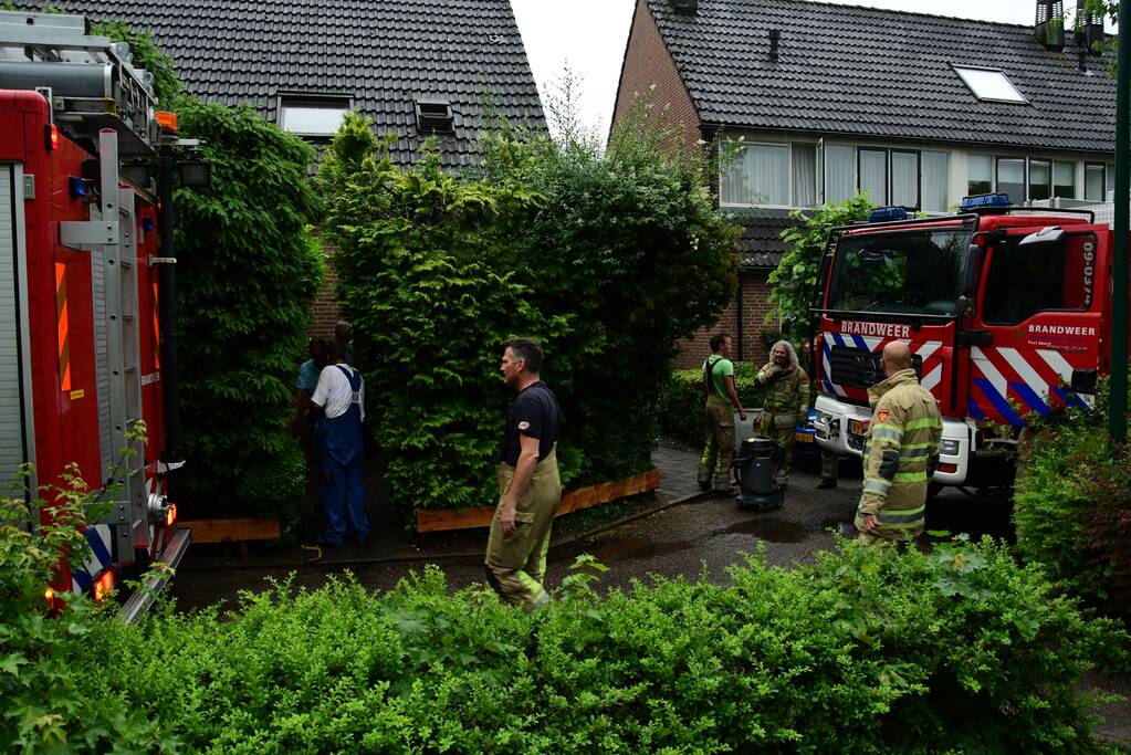 Water loopt uit sanitair en zet woning blank
