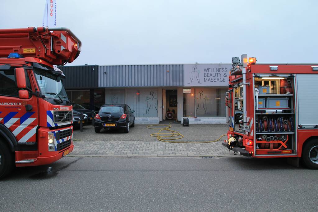 Brand in keuken van wellness en beautysalon