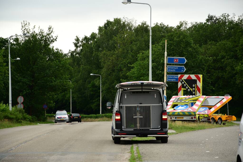 Vluchtende verdachte Eemnes reed politieagenten aan