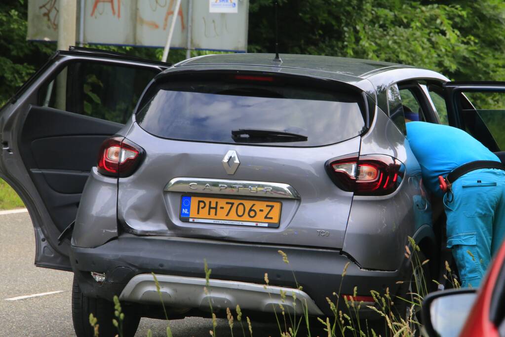 Gewonden bij flinke kop- staartaanrijding, Amersfoort (+ VIDEO)