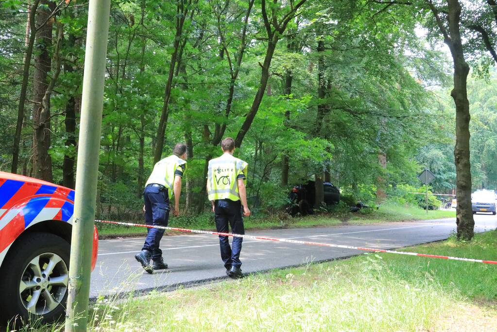 Twee personen zwaargewond na vermoedelijk straatrace