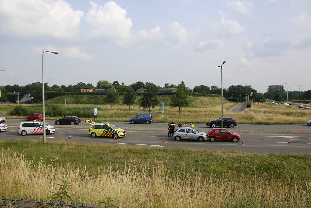 Schade na kop-staartaanrijding