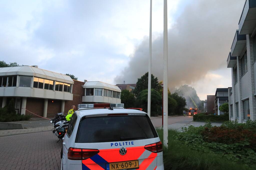 Grote brand in DHL-depot