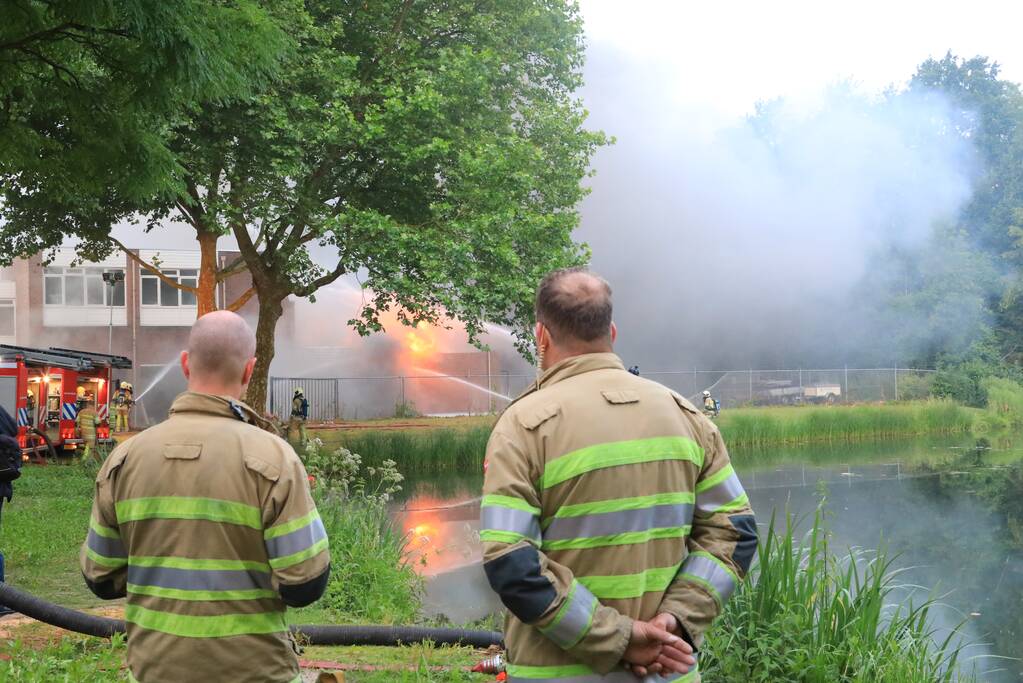 Grote brand in DHL-depot
