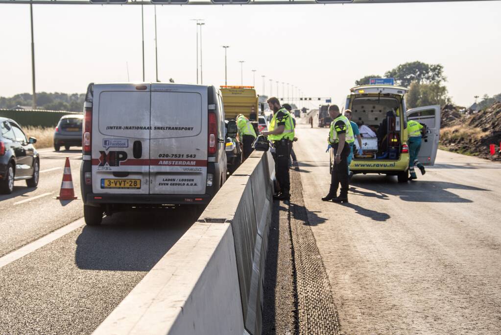 Dronken bestuurder klapt op voorganger
