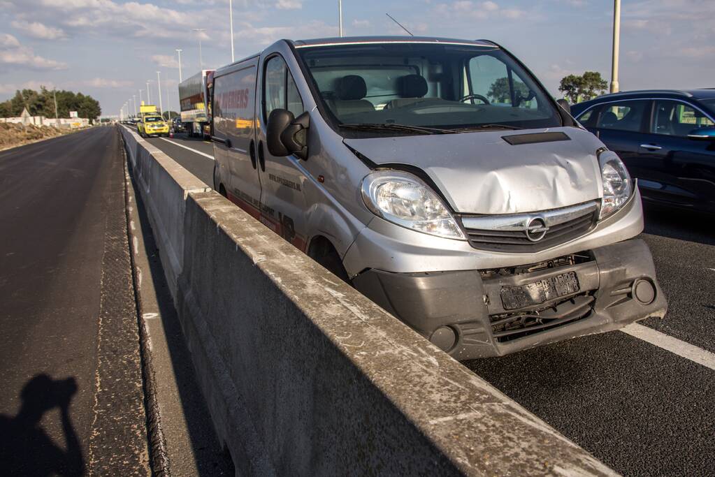 Dronken bestuurder klapt op voorganger