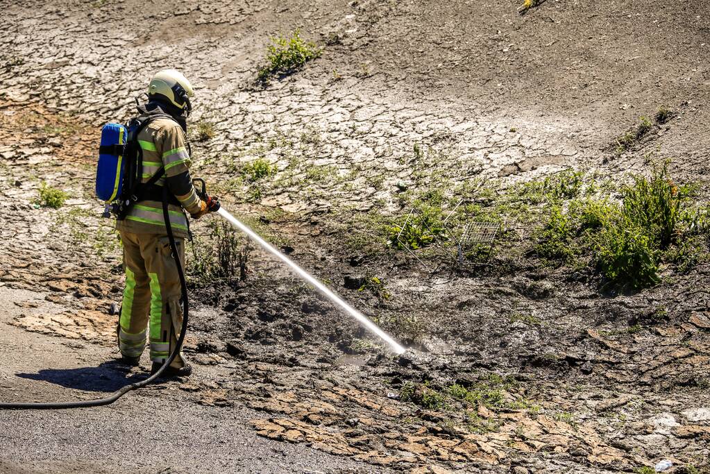 Mountainbiker treft brand aan