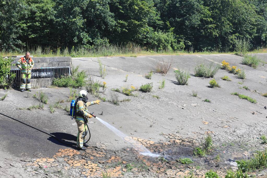 Mountainbiker treft brand aan