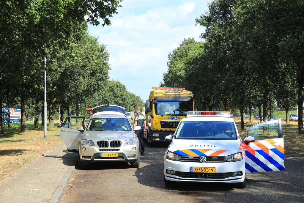 Gestolen auto aan de kant gezet en bestuurder aangehouden