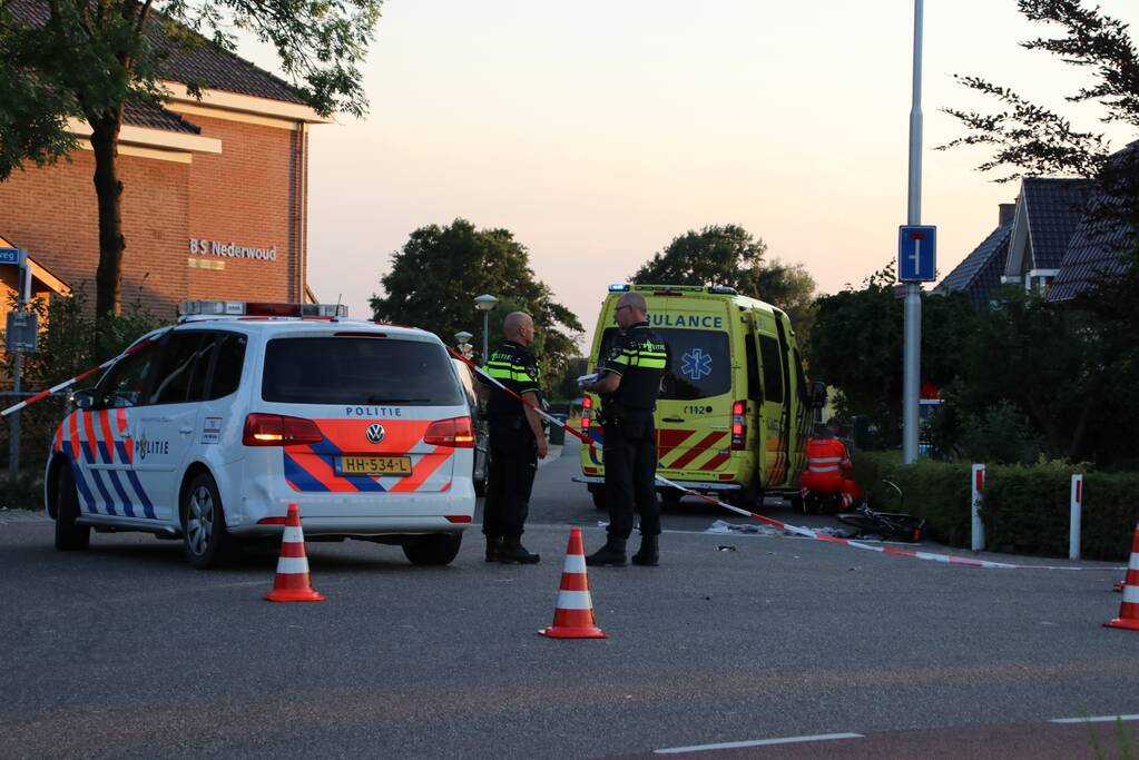 Fietser ernstig gewond bij aanrijding