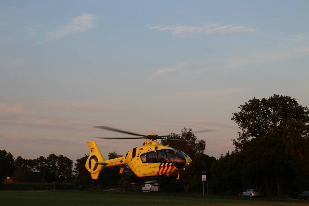 Fietser ernstig gewond bij aanrijding