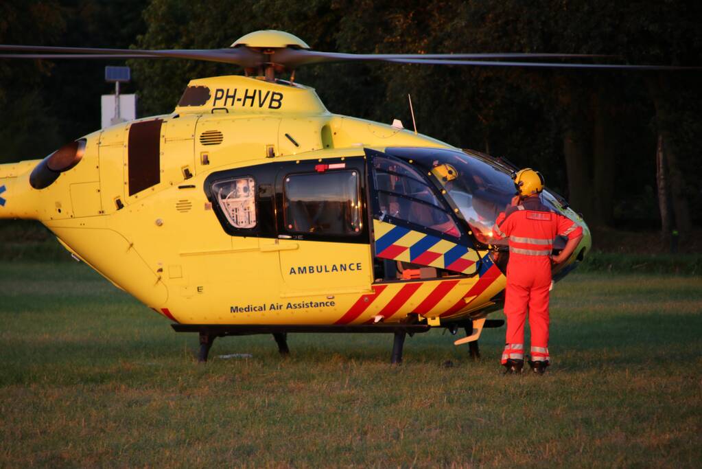 Fietser ernstig gewond bij aanrijding