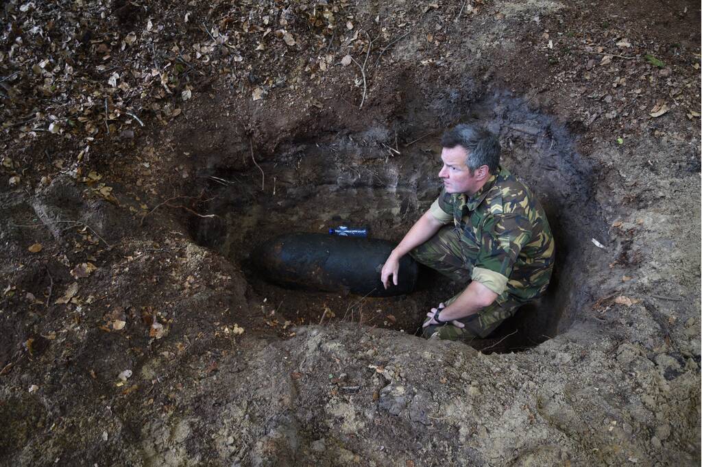 Vliegtuigbom uit 2e Wereldoorlog gevonden in bos