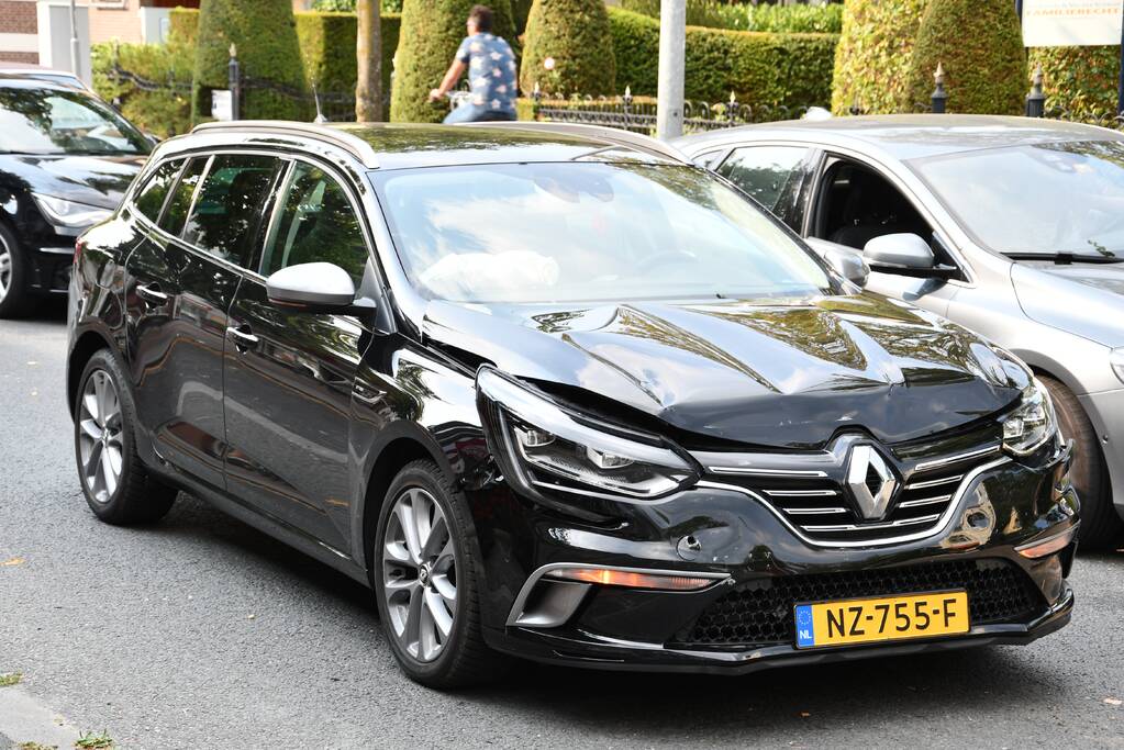 Lange file door fikse kop-staartaanrijding