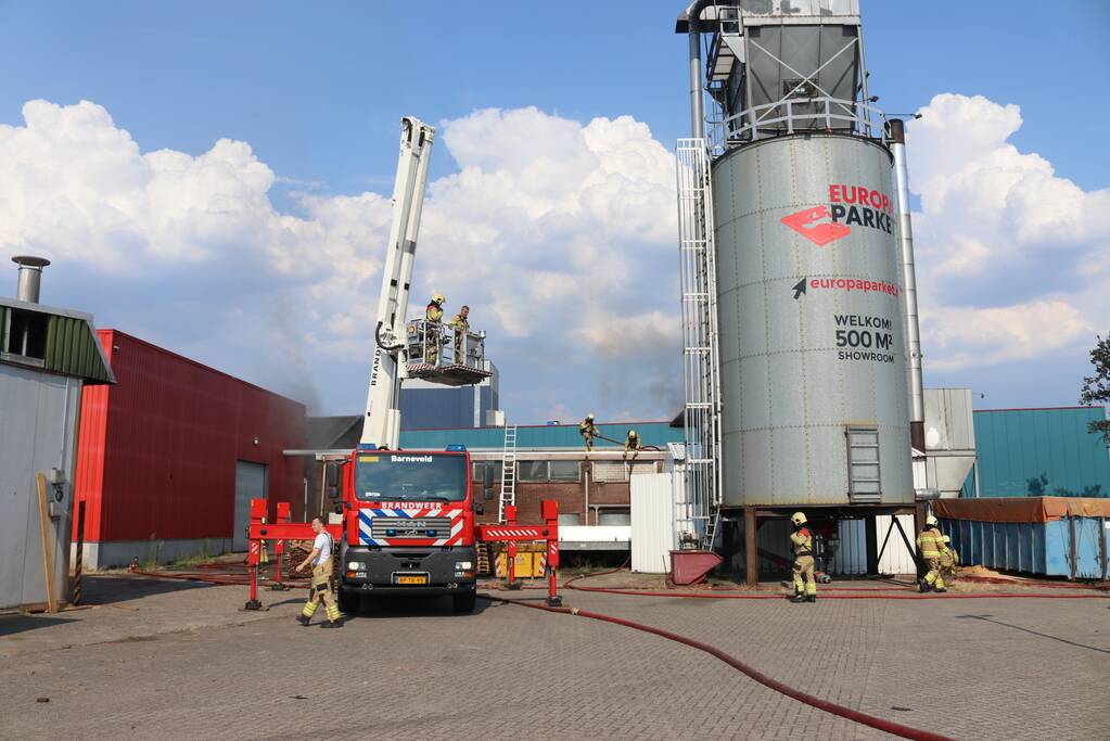 Veel inzet bij zeer grote brand