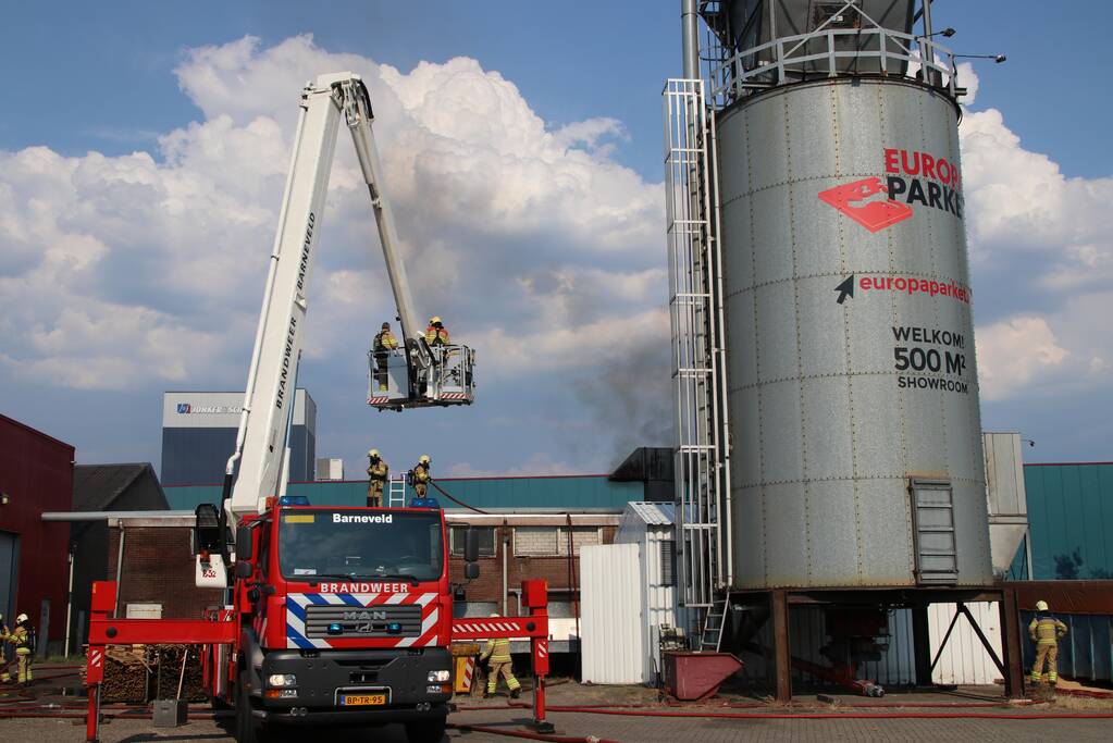 Veel inzet bij zeer grote brand