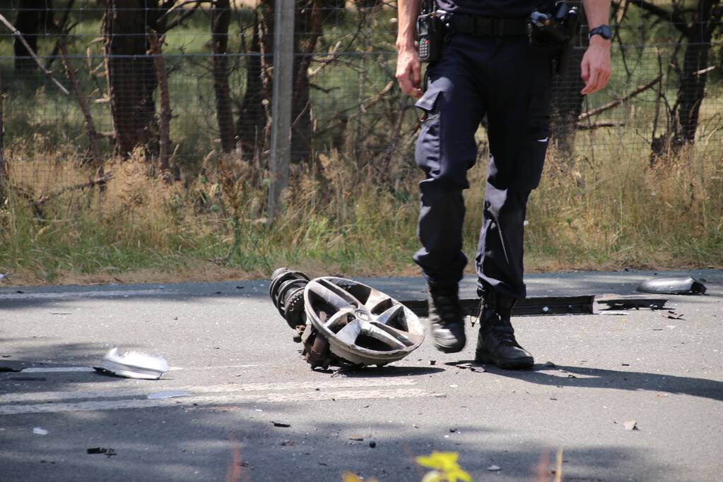 Zwaargewonden na frontale aanrijding