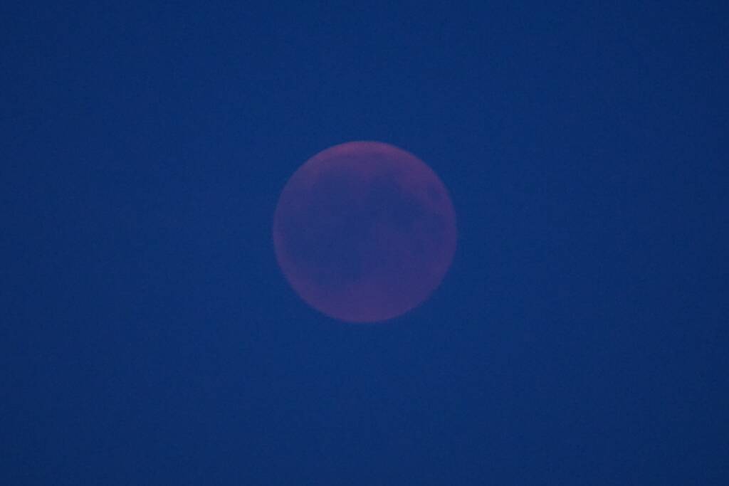 Maansverduistering, bloedmaan voor velen niet te zien