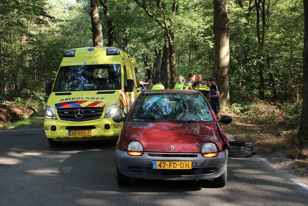 Wielrenner gewond na aanrijding