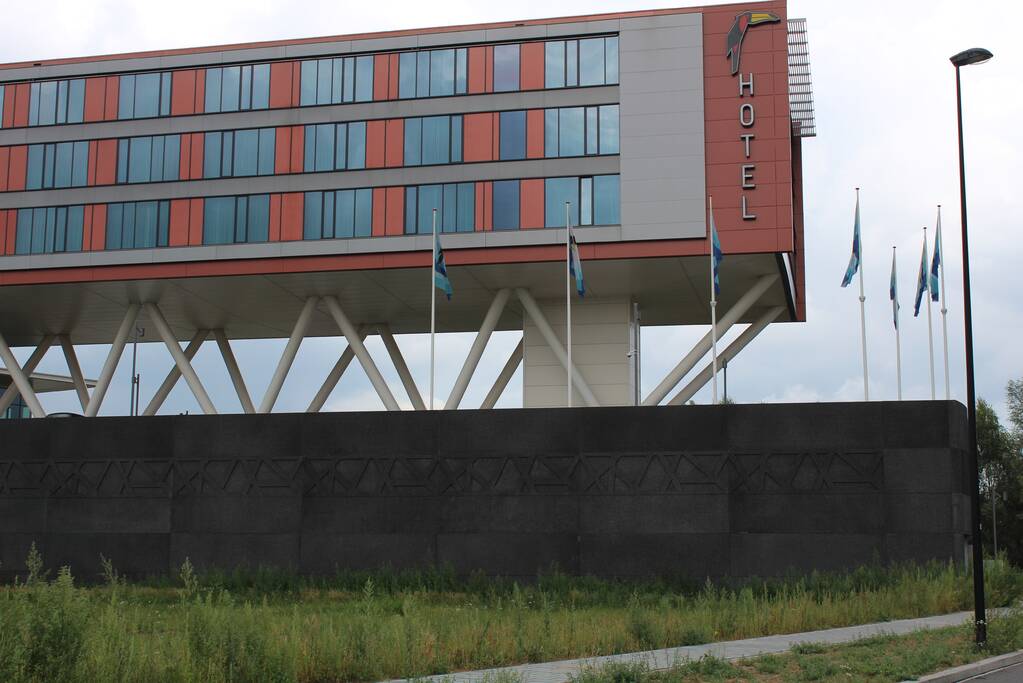 Overleden persoon in hotelkamer geeft teken van leven