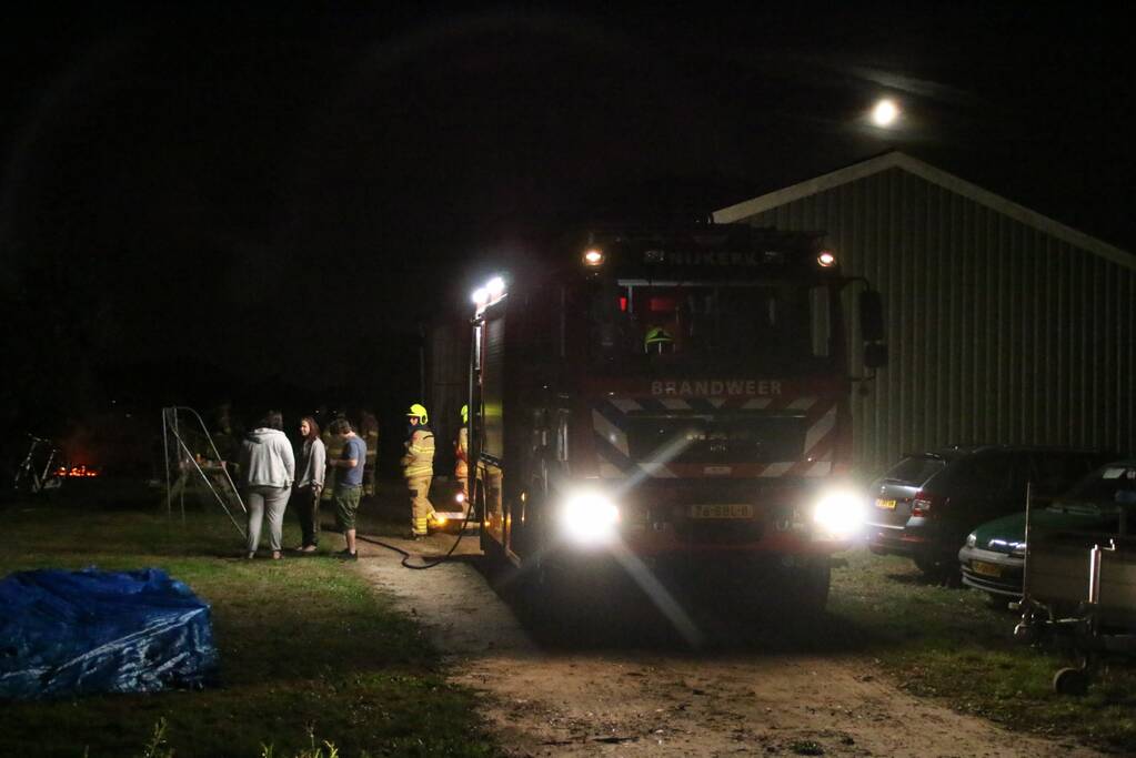 Kampvuur tijdens kinderfeestje loopt uit de hand