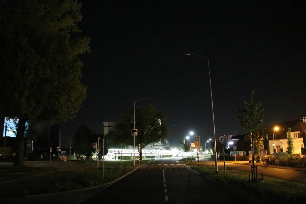 Onveilige oversteekplaats blijft onverlicht