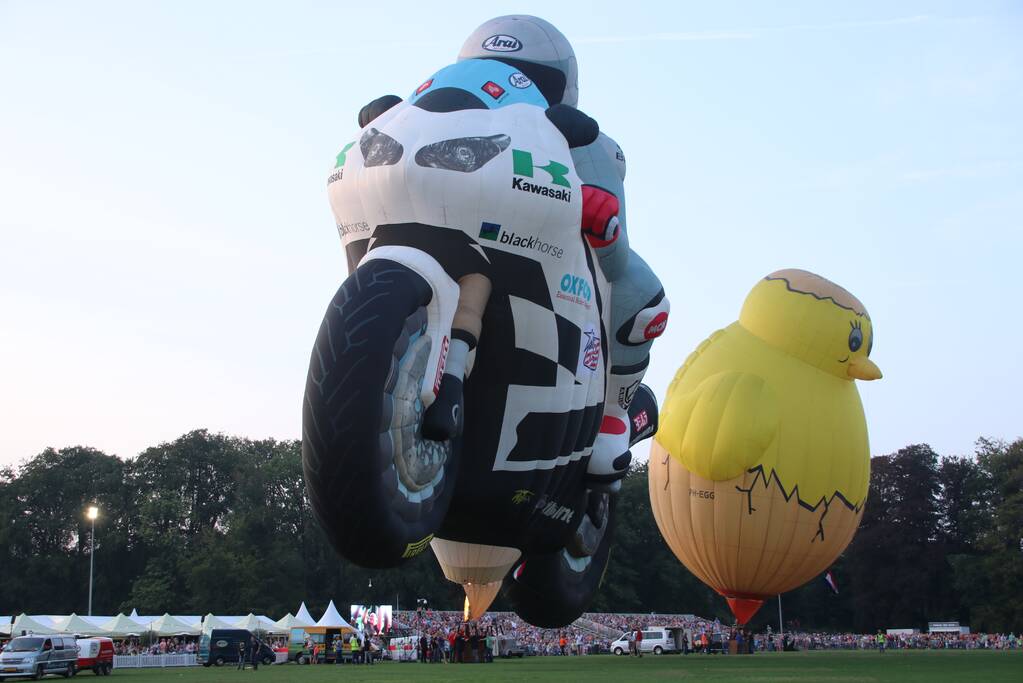 Fantastisch weer en grote drukte bij het BallonfiÃ«sta