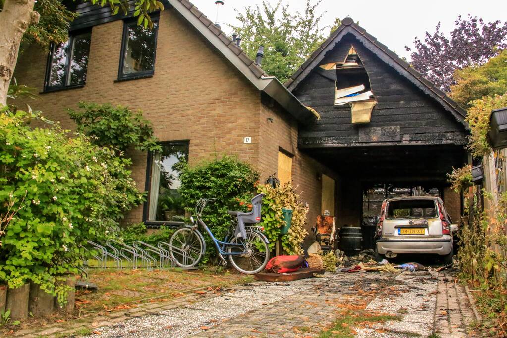 Enorme ravage na brand muziekschool