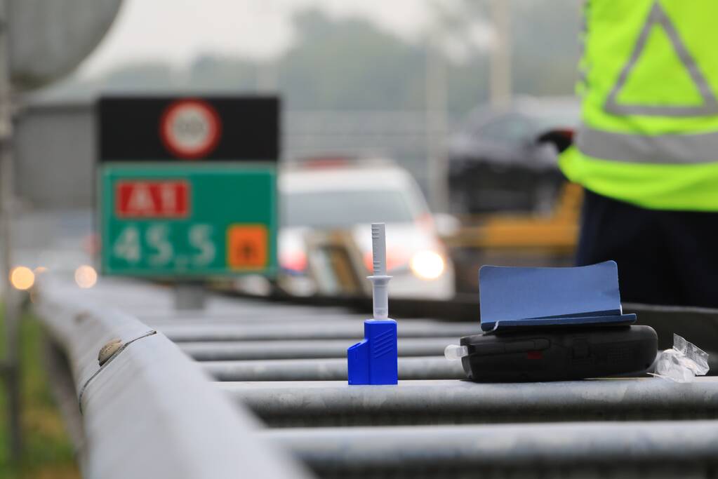 Snelweg dicht na ongeval met meerdere voertuigen