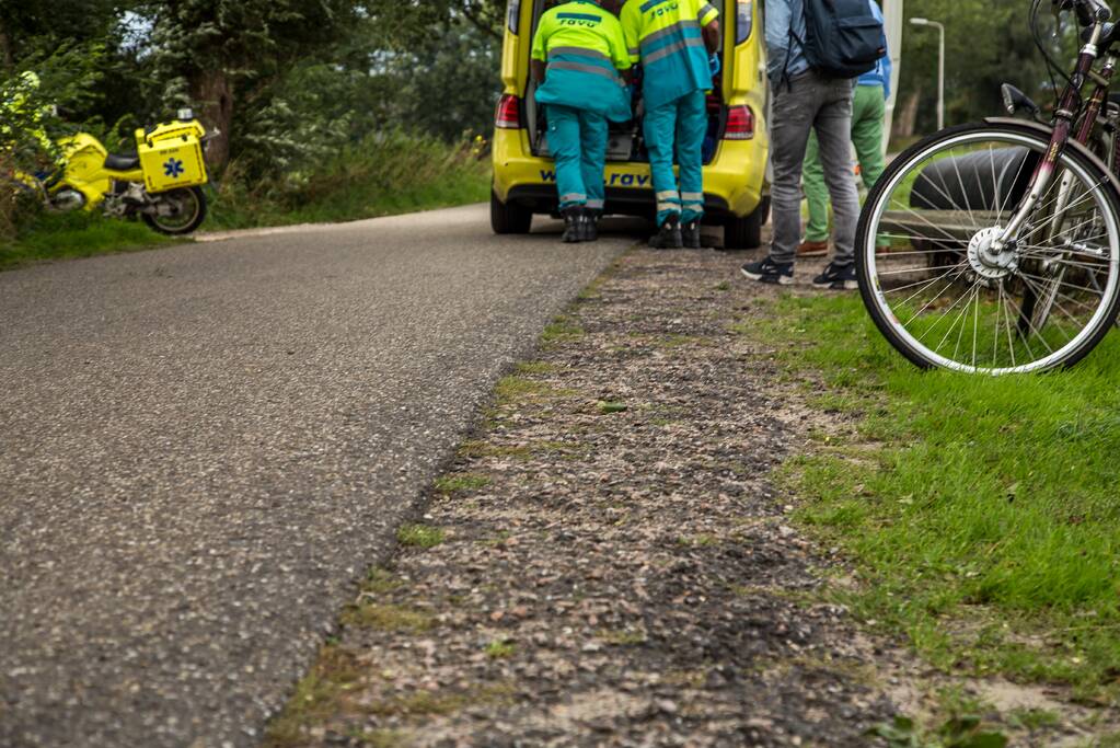 Fietser gaat onderuit en raakt gewond