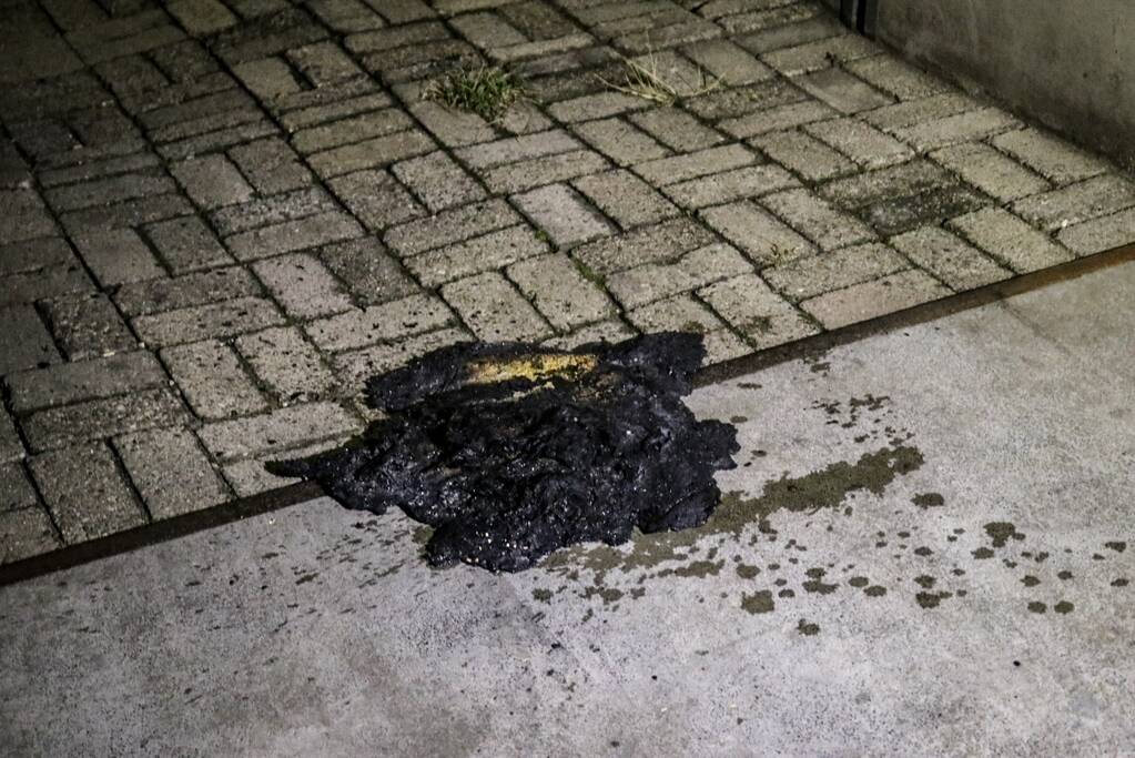 Brand in magazijn van Flamingo Parket