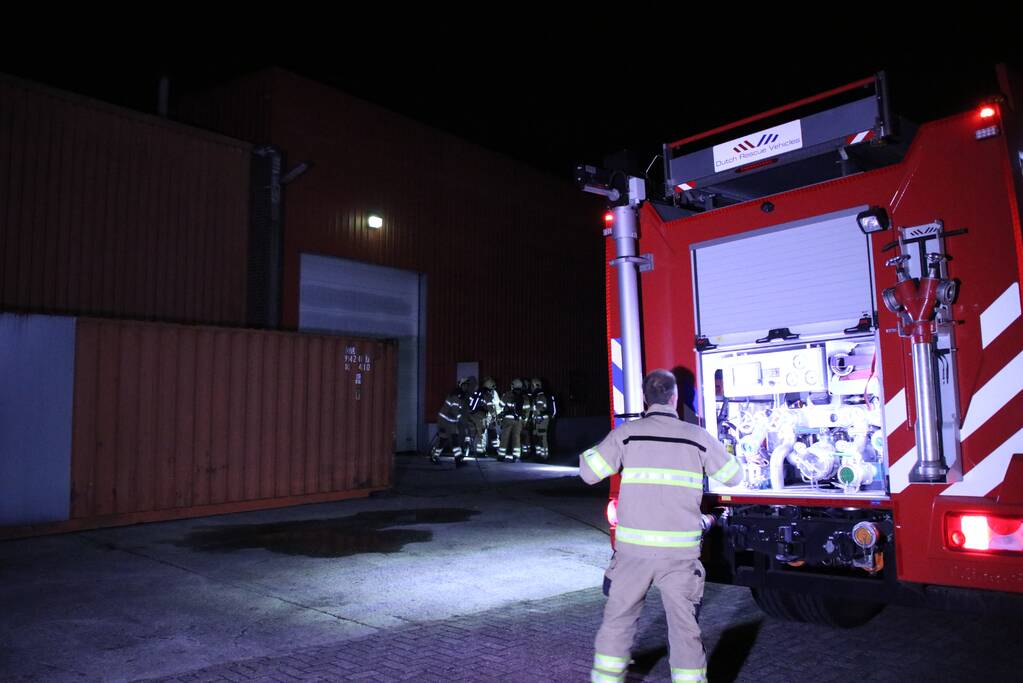 Brand in magazijn van Flamingo Parket