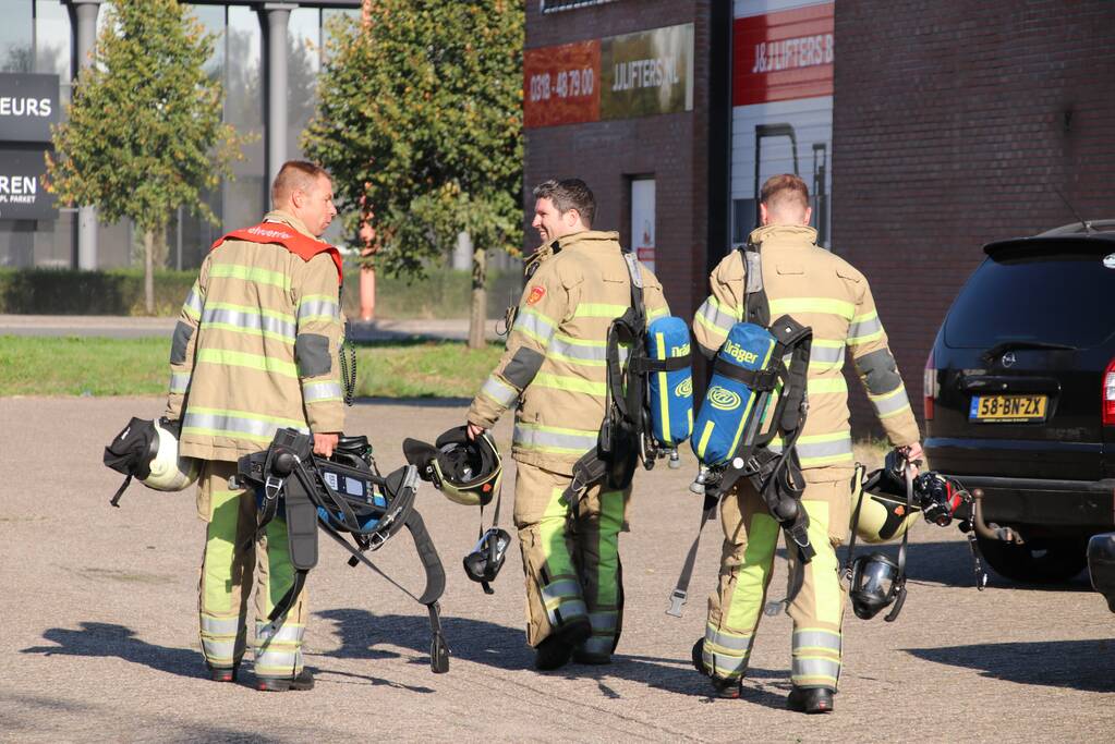 Vreemde lucht in bedrijfsverzamelpand