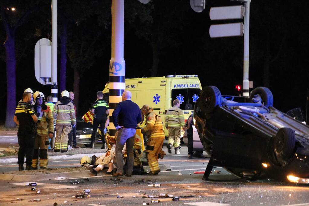 Ravage en gewonde na aanrijding