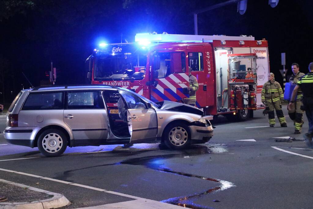 Ravage en gewonde na aanrijding
