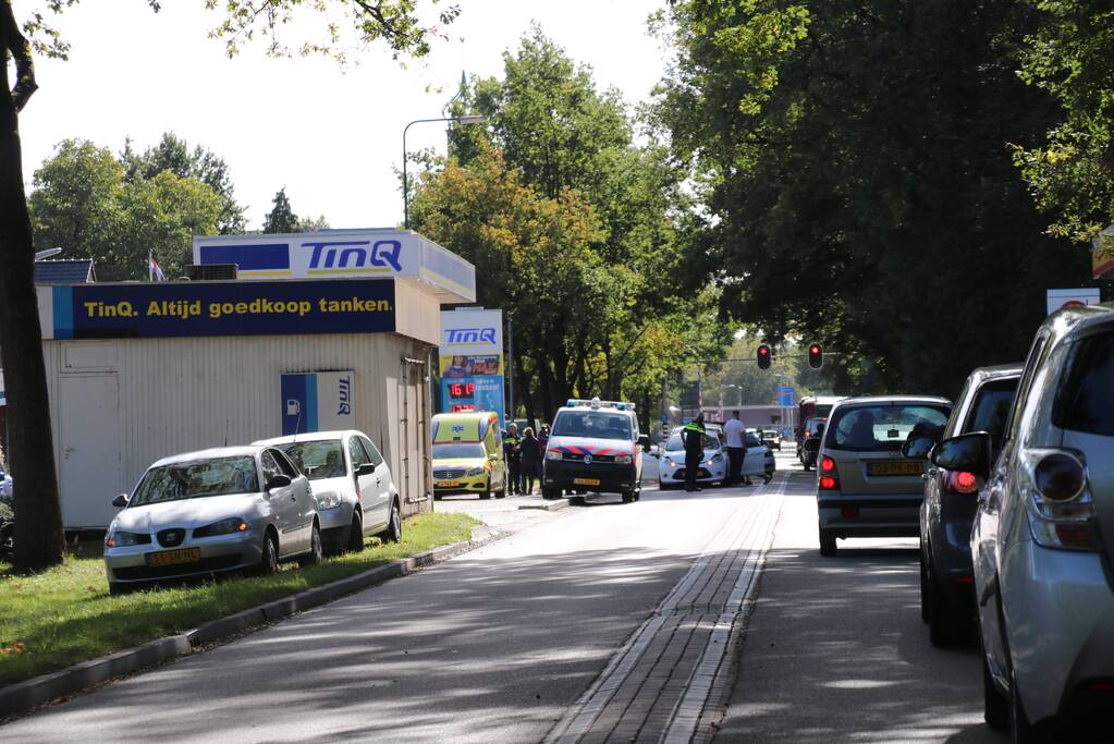 Twee gewonden bij kettingbotsing