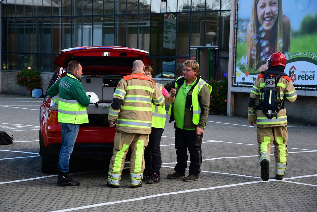 Brand in Tuincentrum Rebel