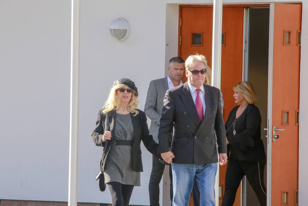 Laatste groet aan Koos Alberts