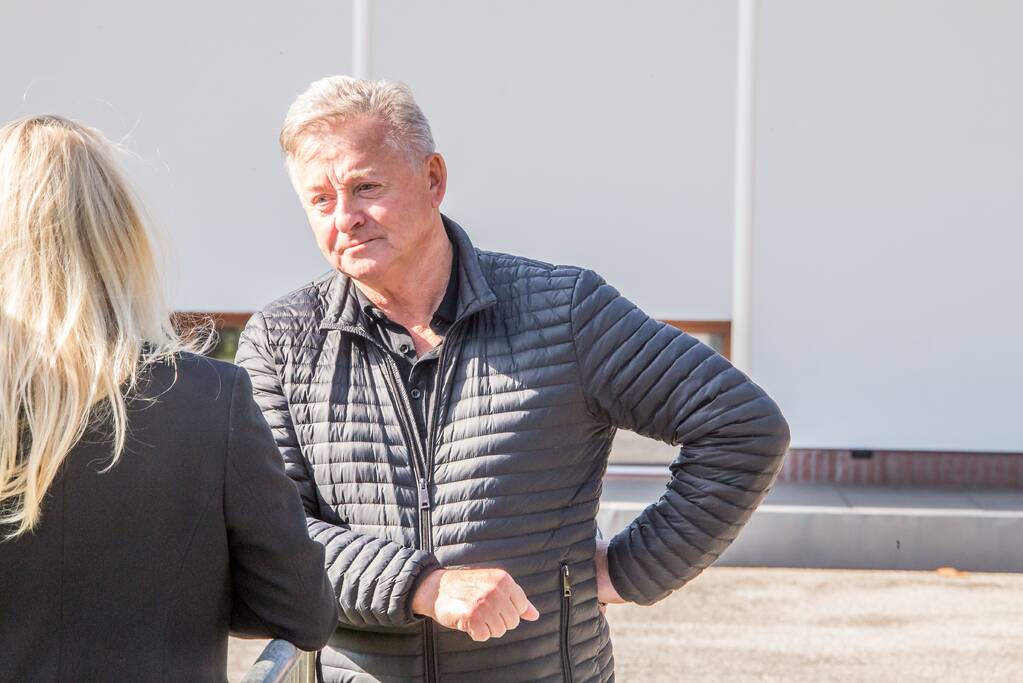 Laatste groet aan Koos Alberts