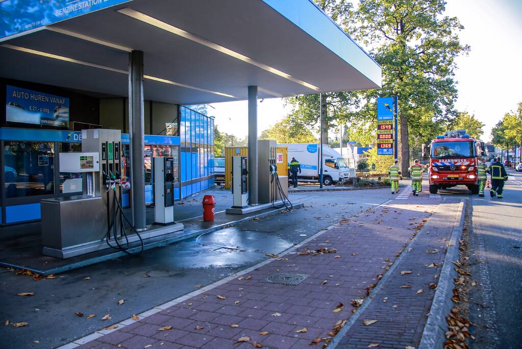 Pomp stopt niet met tanken