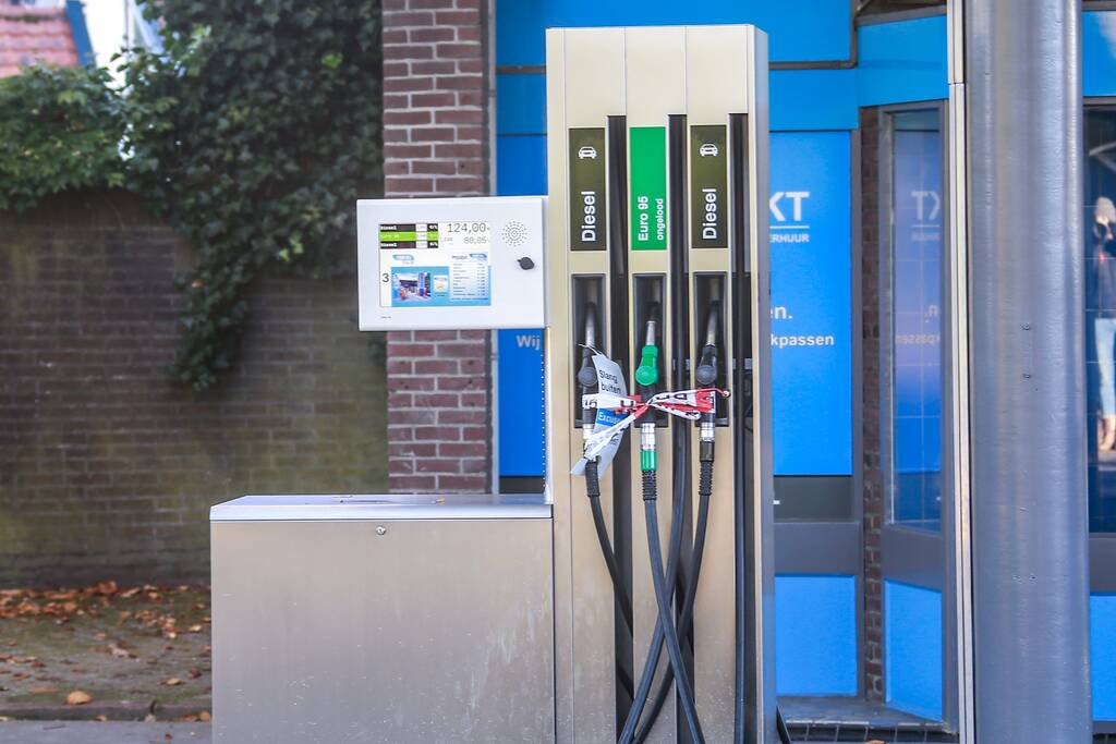 Pomp stopt niet met tanken