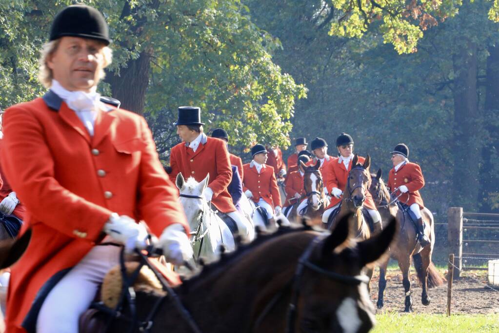 Veel publiek bij eerste slipjacht van het seizoen