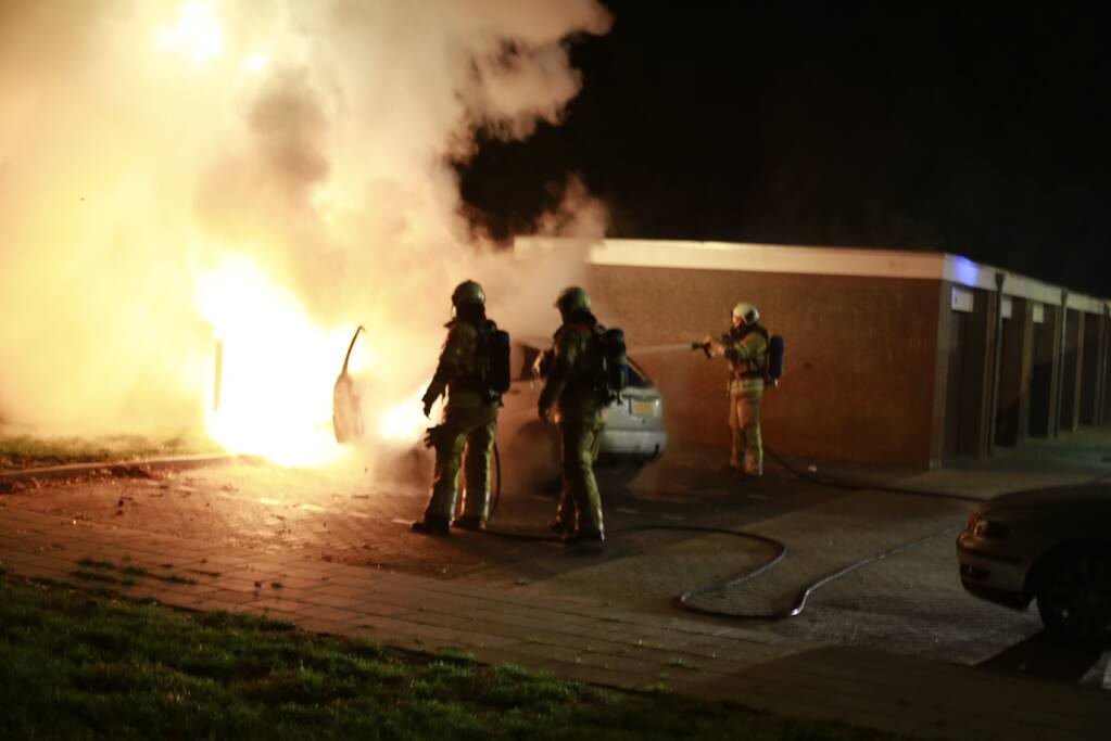 Auto brandt uit na starten