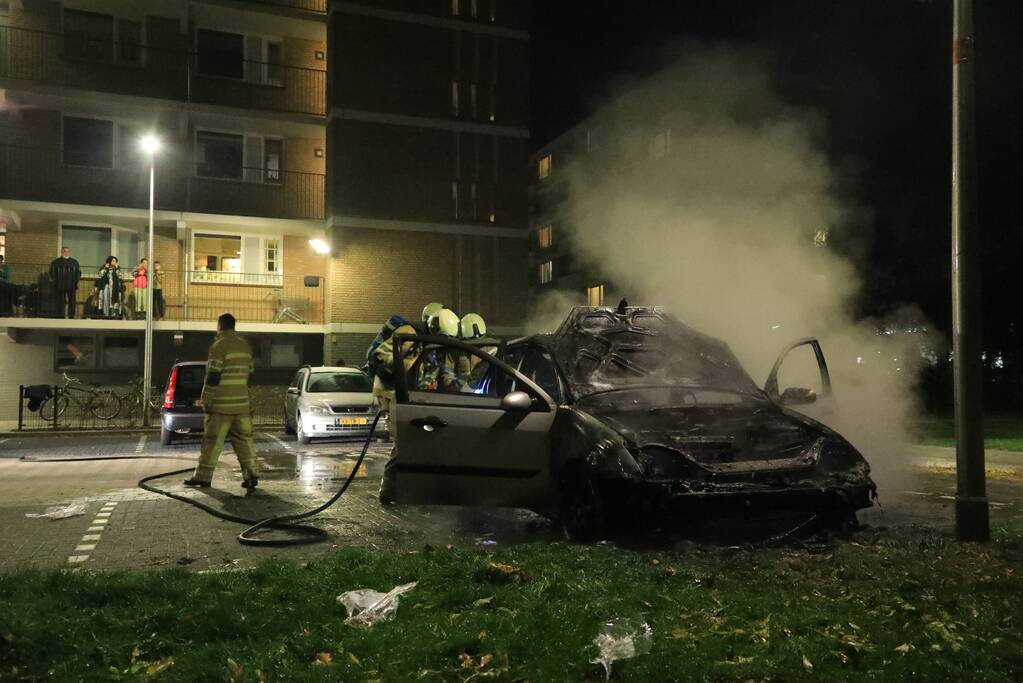 Auto brandt uit na starten