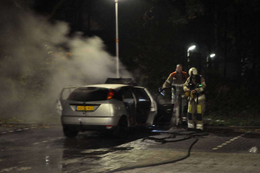 Auto brandt uit na starten