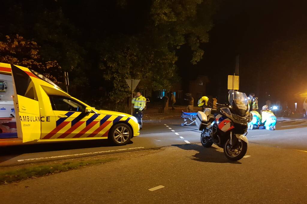 Man op step zwaargewond bij val