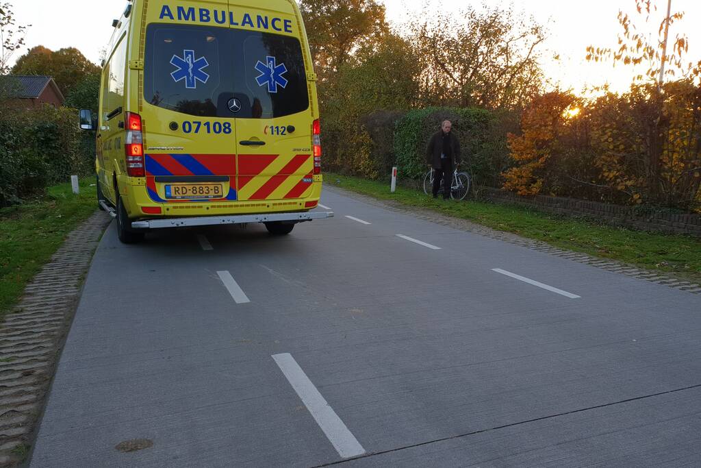 Fietsster gevallen na oneffenheid