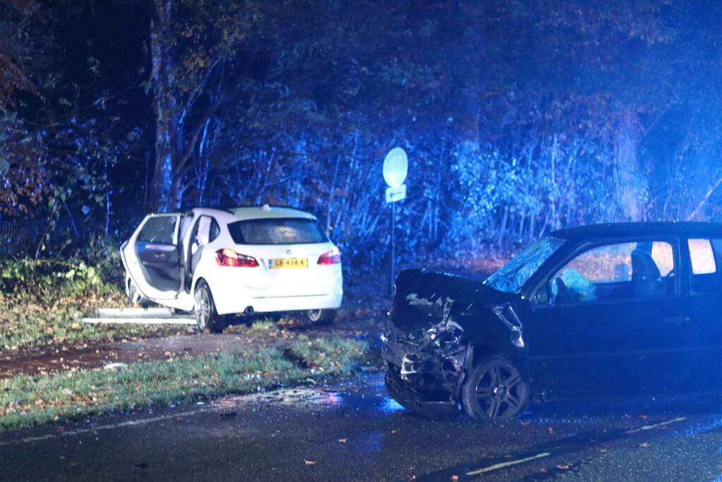 Veel schade na aanrijding