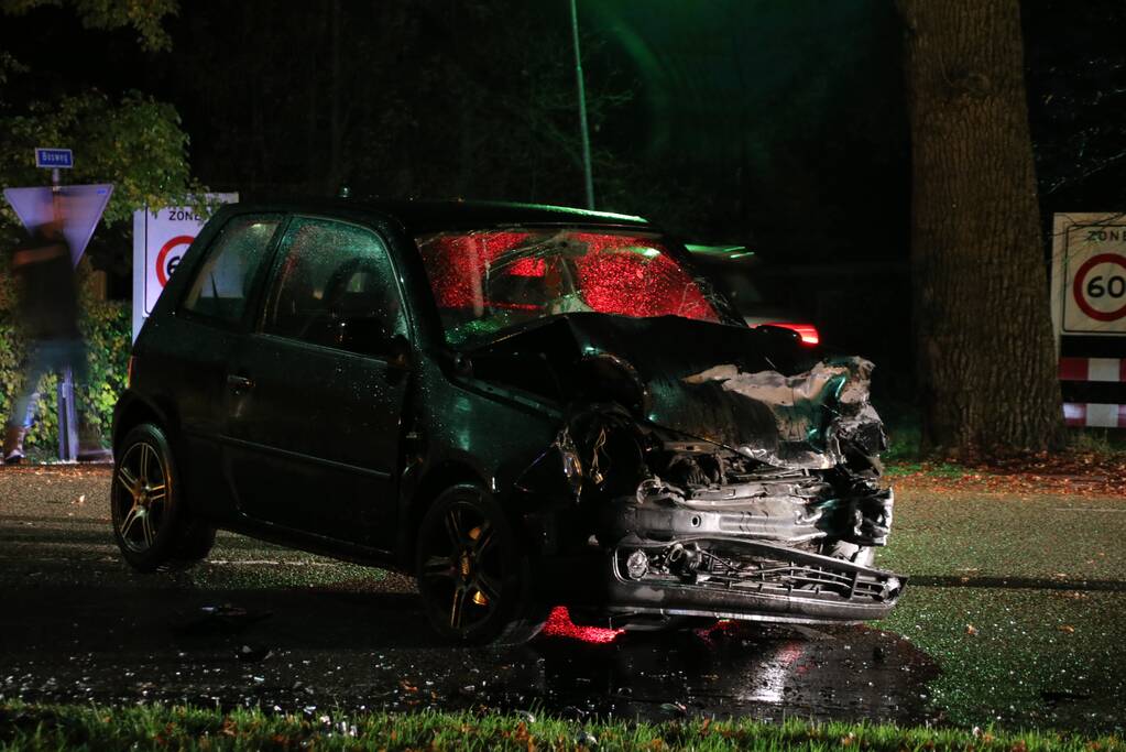 Veel schade na aanrijding